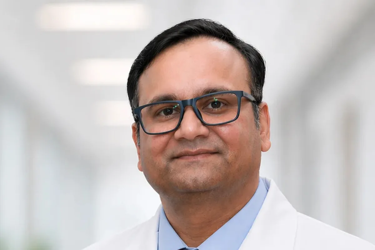 Dr. Bhavuk Garg, Principal Director & Head, Orthopaedics & Spine, Max Hospital, Delhi